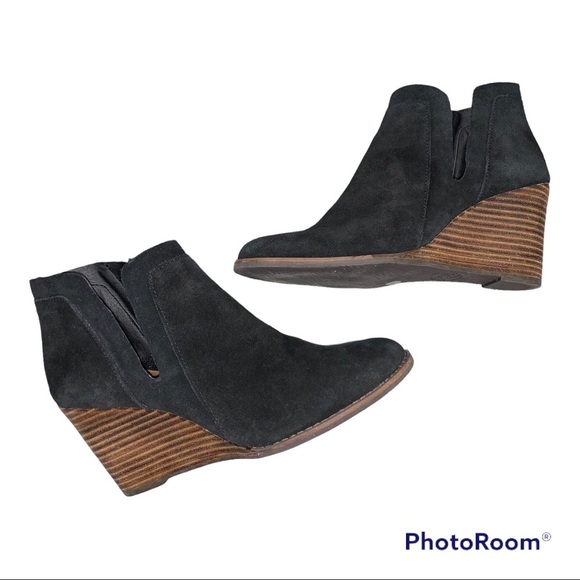 Lucky Brand Black Suede Yabba Booties 8 - Picture 3 of 7